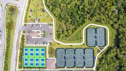 VT Clubhouse Racquet club top 2